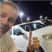 Profesor guia para estudiantes que necesiten resolver problemas